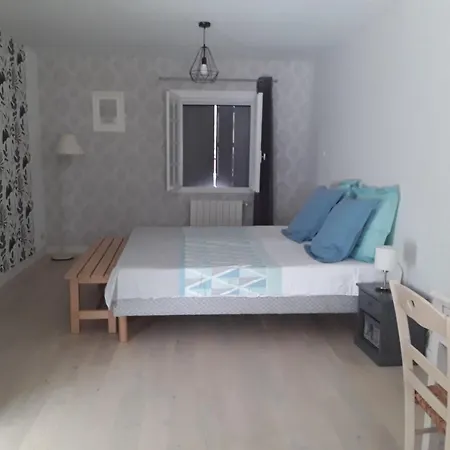 Les Deux Ruisseaux Bed & Breakfast