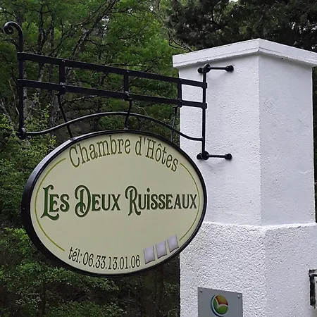 Les Deux Ruisseaux ベッド・アンド・ブレックファスト